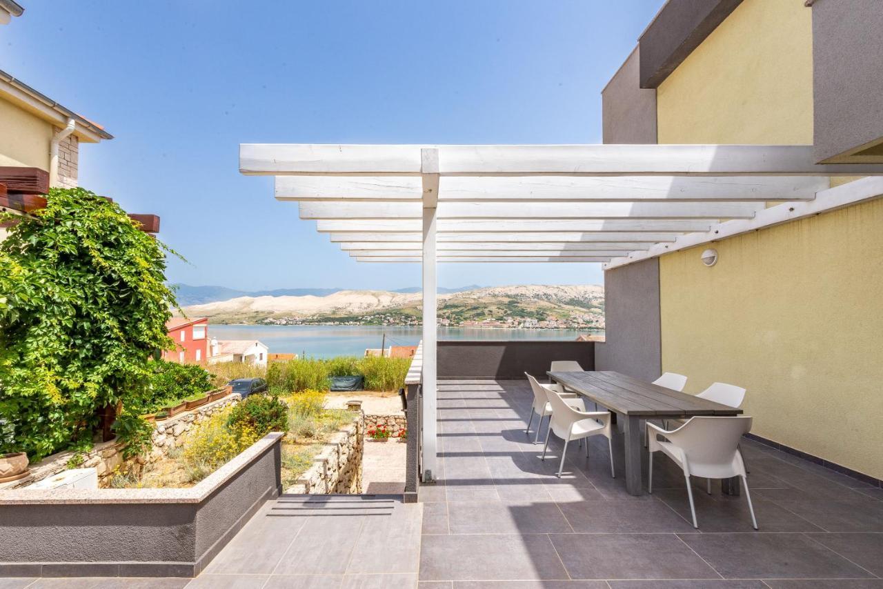 Apartments Lili Pag Town Dış mekan fotoğraf