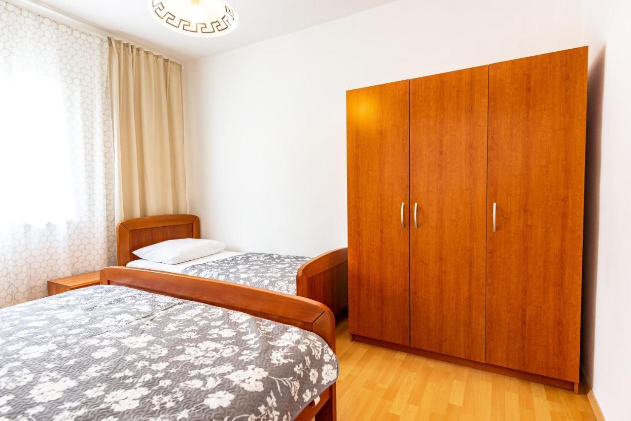 Apartments Lili Pag Town Dış mekan fotoğraf
