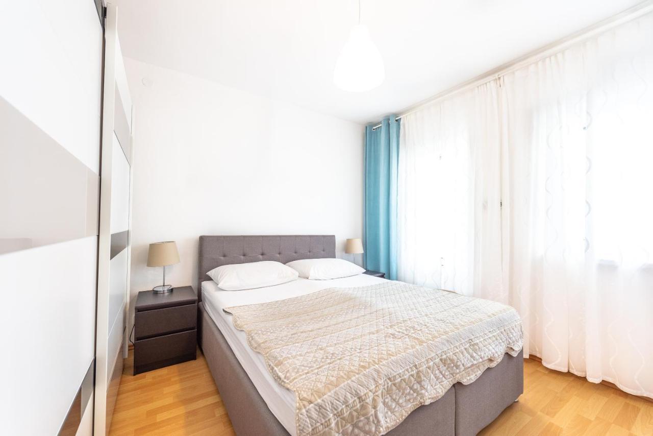 Apartments Lili Pag Town Dış mekan fotoğraf