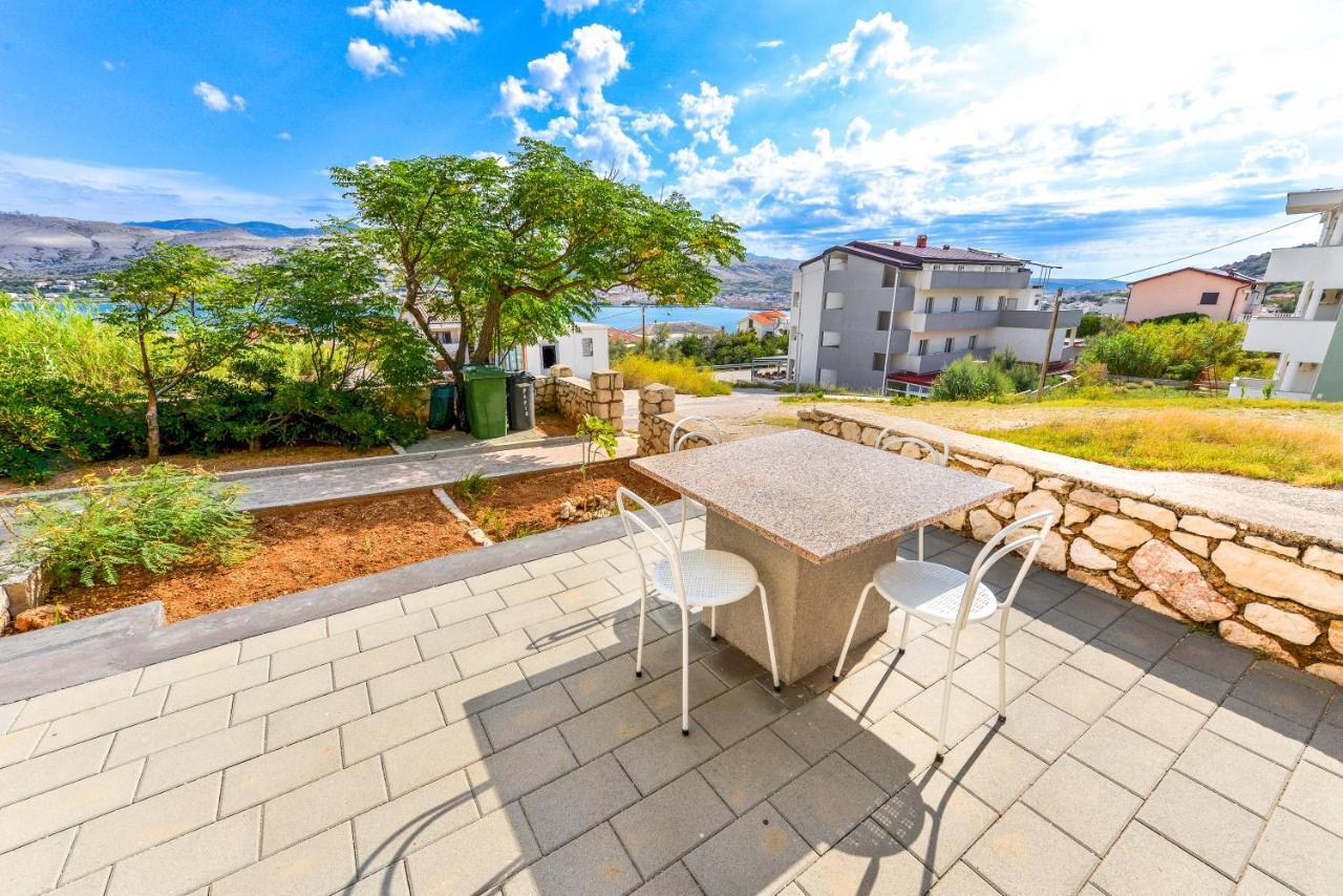 Apartments Lili Pag Town Dış mekan fotoğraf